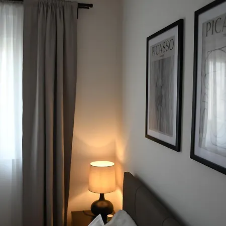 Valuna - Modern Sea View -terrace - 4 Min To - Free Parking Jadranovo